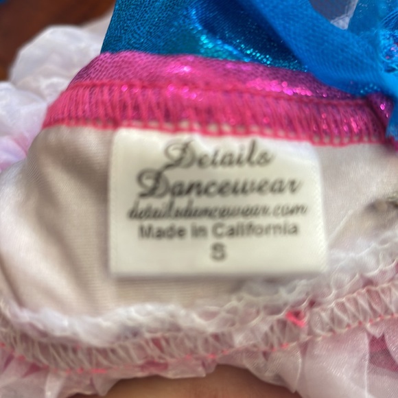 Custom Details Dancewear costume size CS. Bottoms are CM. Perfect condition. - Picture 11 of 12